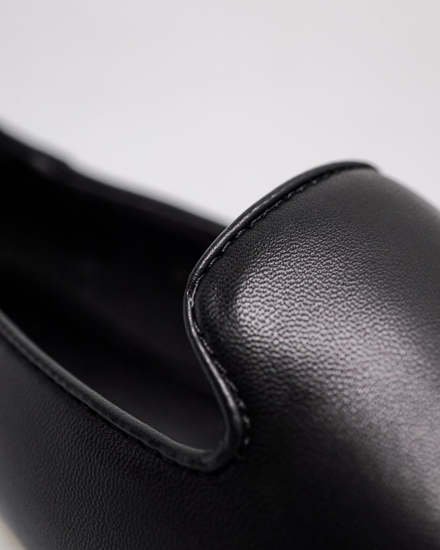 COWHAM FL130 Ladies Basic Loafers